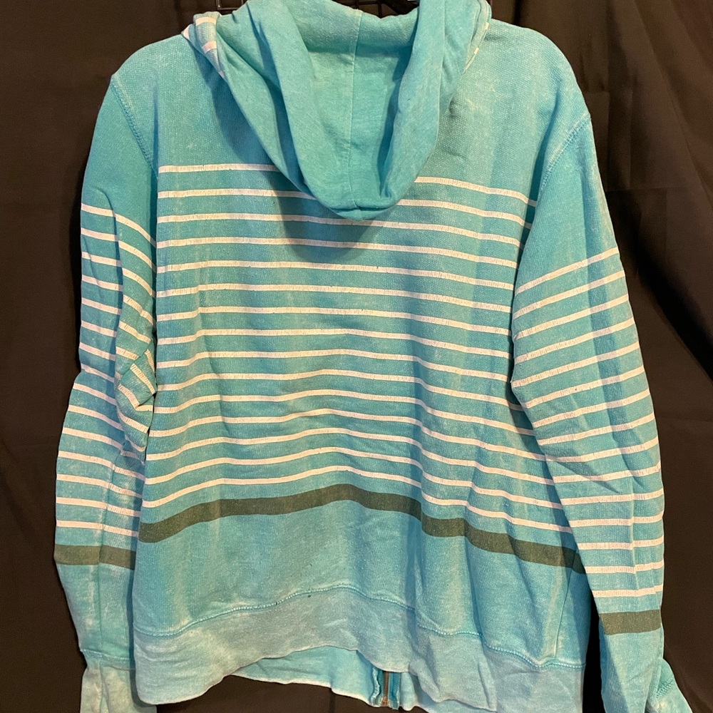 Zip-up Sweater - Picture 3 of 3